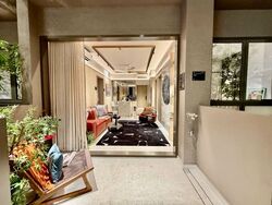 UE Square (D9), Apartment #550948671